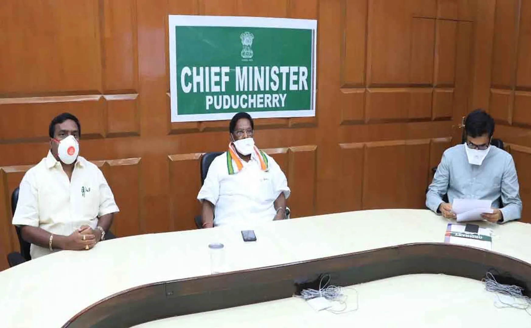 puducherry cm narayanasamy coronavirus discussion 